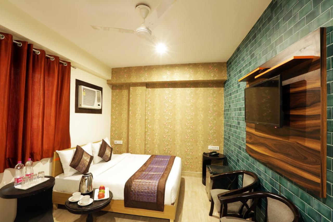 Hotel Square Stay New Delhi Buitenkant foto