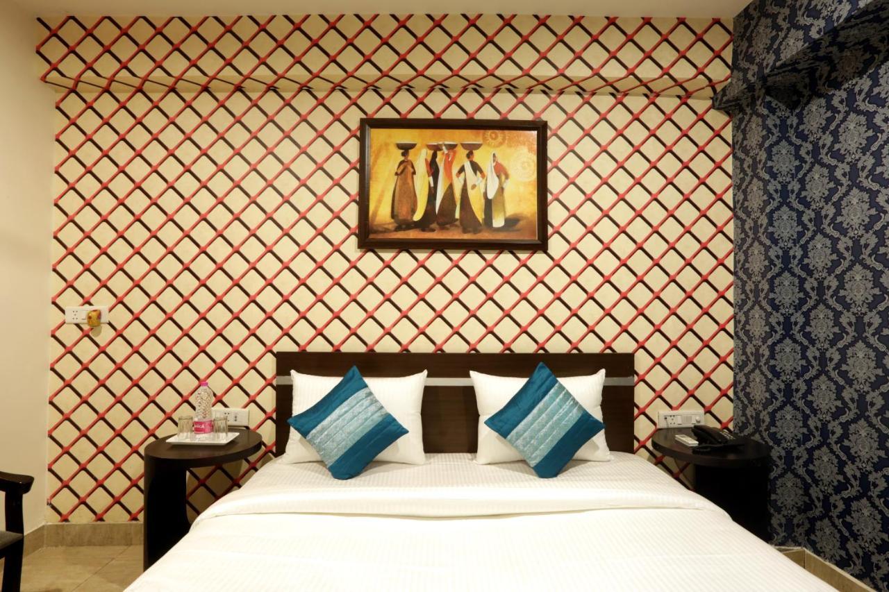 Hotel Square Stay New Delhi Buitenkant foto