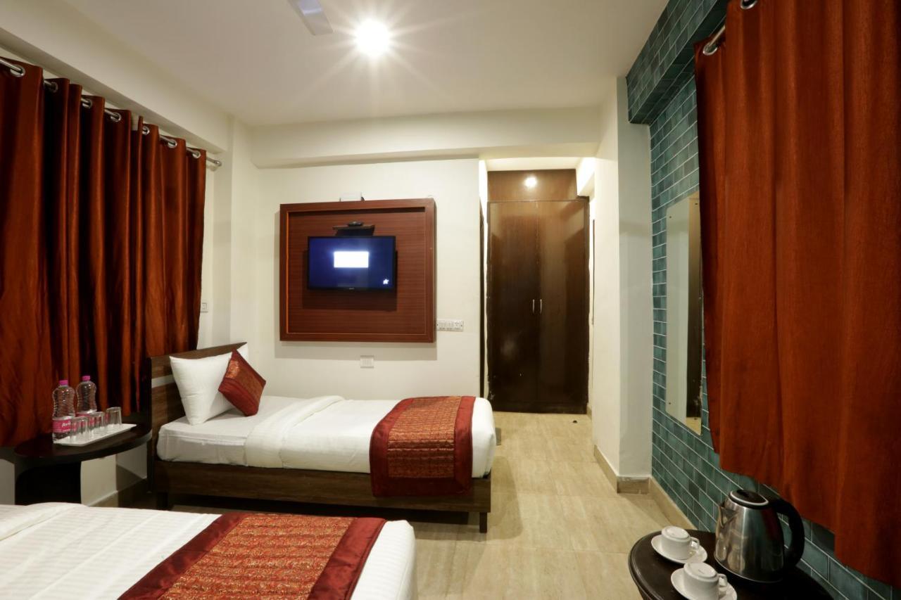 Hotel Square Stay New Delhi Buitenkant foto